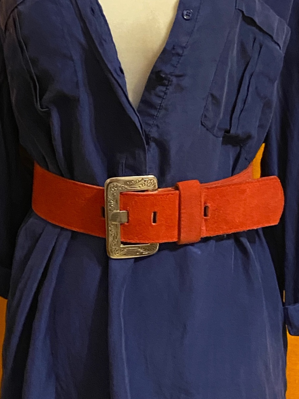 Vintage 80s red suede Au Coton belt & silver embossed buckle detailing. Sz S/M